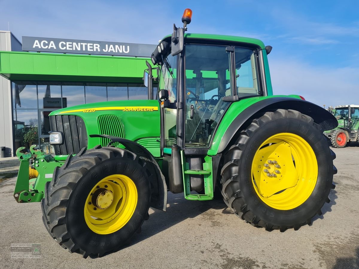 Traktor του τύπου John Deere 6220 Premium, Gebrauchtmaschine σε Gerasdorf (Φωτογραφία 3)