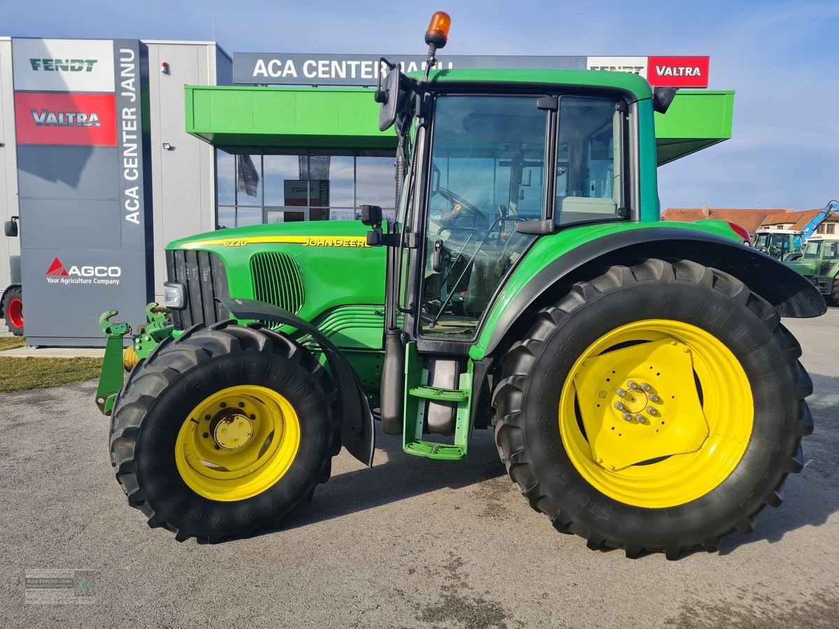 Traktor του τύπου John Deere 6220 Premium, Gebrauchtmaschine σε Gerasdorf (Φωτογραφία 21)