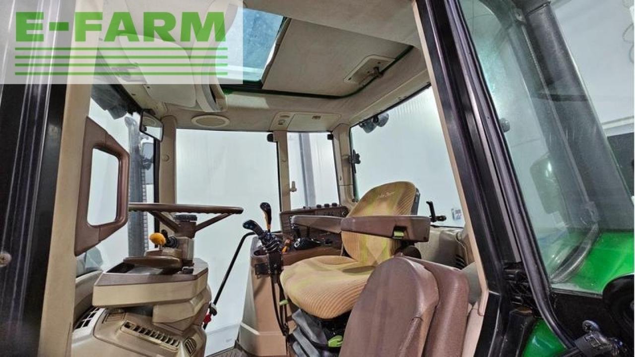 Traktor des Typs John Deere 6220 premium, Gebrauchtmaschine in MORDY (Bild 12)
