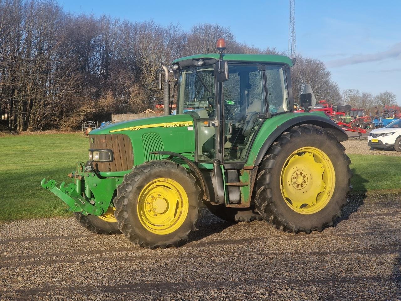 Traktor of the type John Deere 6220 SE, Gebrauchtmaschine in Jelling (Picture 4)