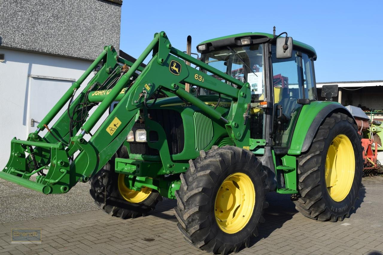 Traktor типа John Deere 6220, Gebrauchtmaschine в Oyten (Фотография 4)