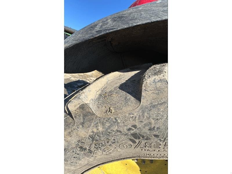 Traktor des Typs John Deere 6220, Gebrauchtmaschine in Wargnies Le Grand (Bild 4)