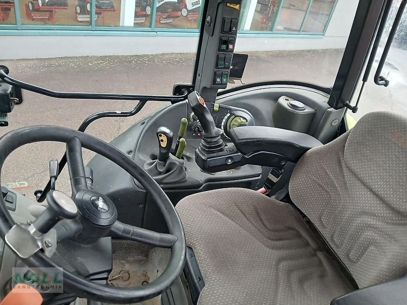 Traktor типа John Deere 6220, Gebrauchtmaschine в Limburg (Фотография 6)