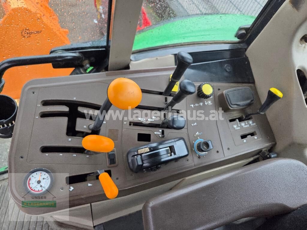Traktor типа John Deere 6220, Gebrauchtmaschine в Amstetten (Фотография 3)
