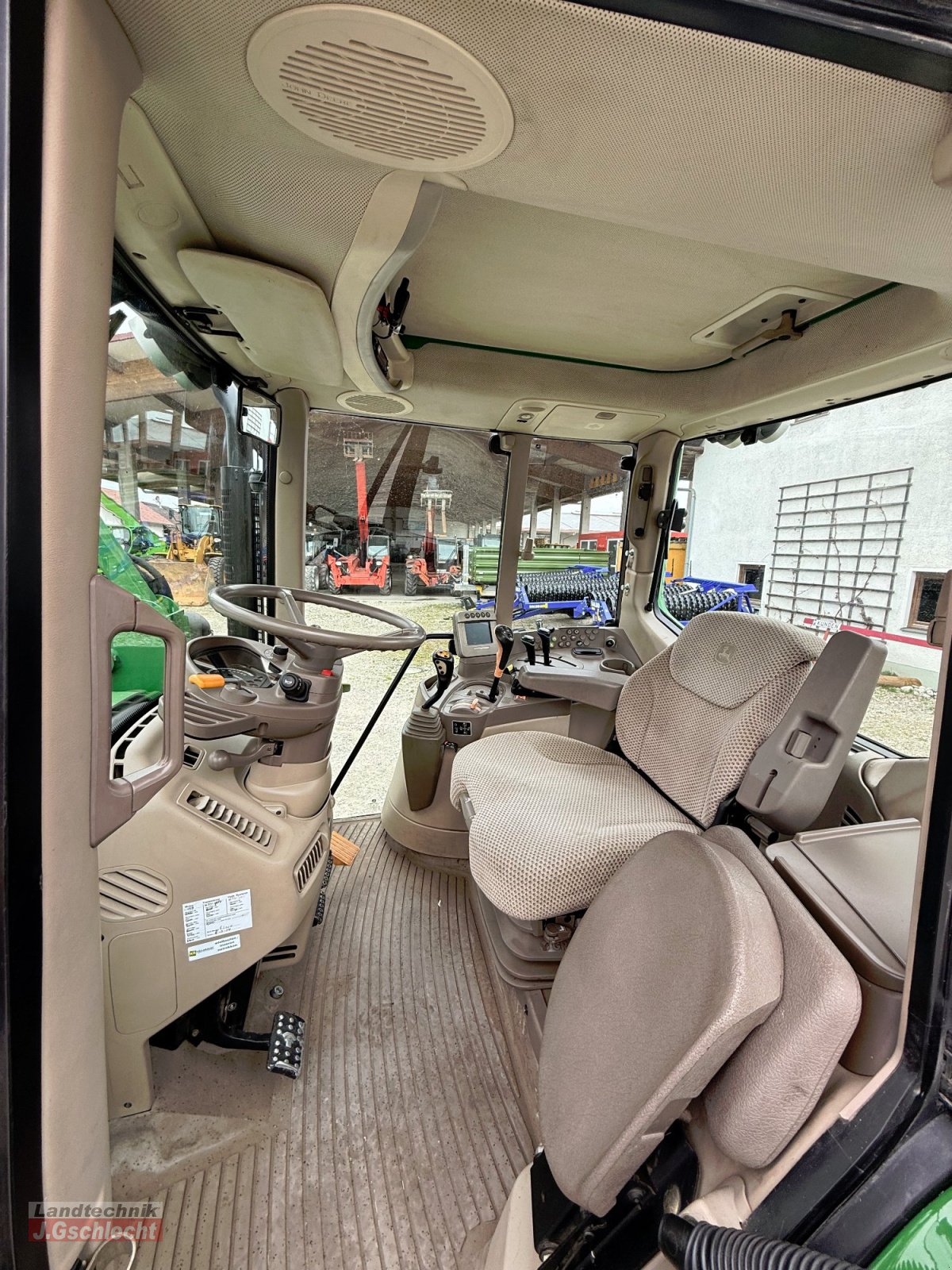 Traktor typu John Deere 6230 Premium Frontlader, Gebrauchtmaschine v Mühldorf (Obrázek 26)