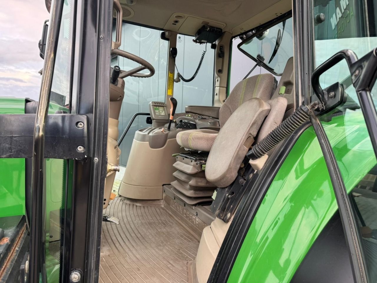 Traktor des Typs John Deere 6230 Premium, Gebrauchtmaschine in Daarle (Bild 9)