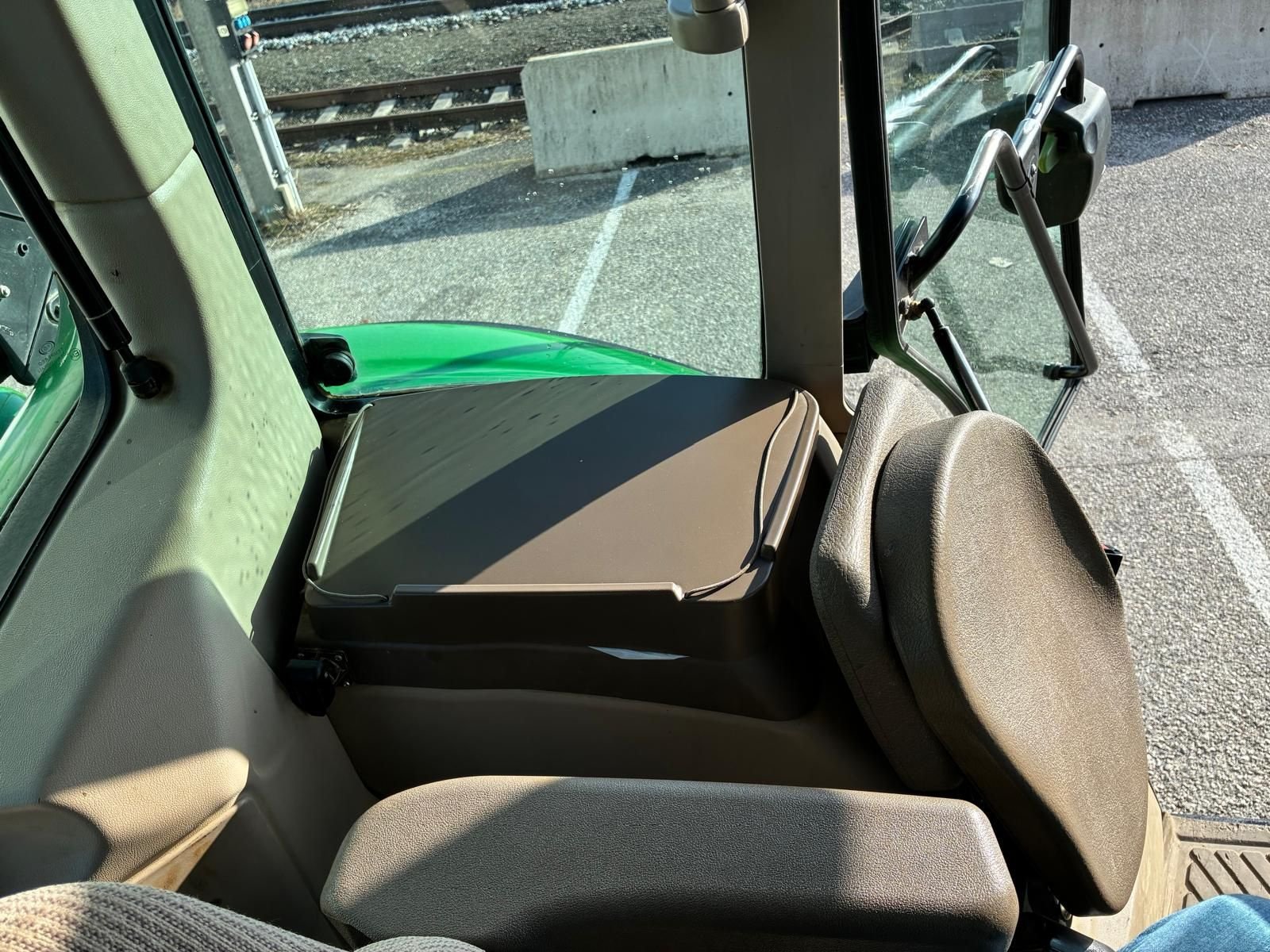 Traktor Türe ait John Deere 6230 Premium, Gebrauchtmaschine içinde Wartberg an der Krems (resim 28)