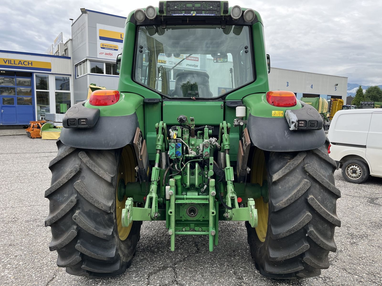 Traktor of the type John Deere 6230 Premium, Gebrauchtmaschine in Villach (Picture 7)