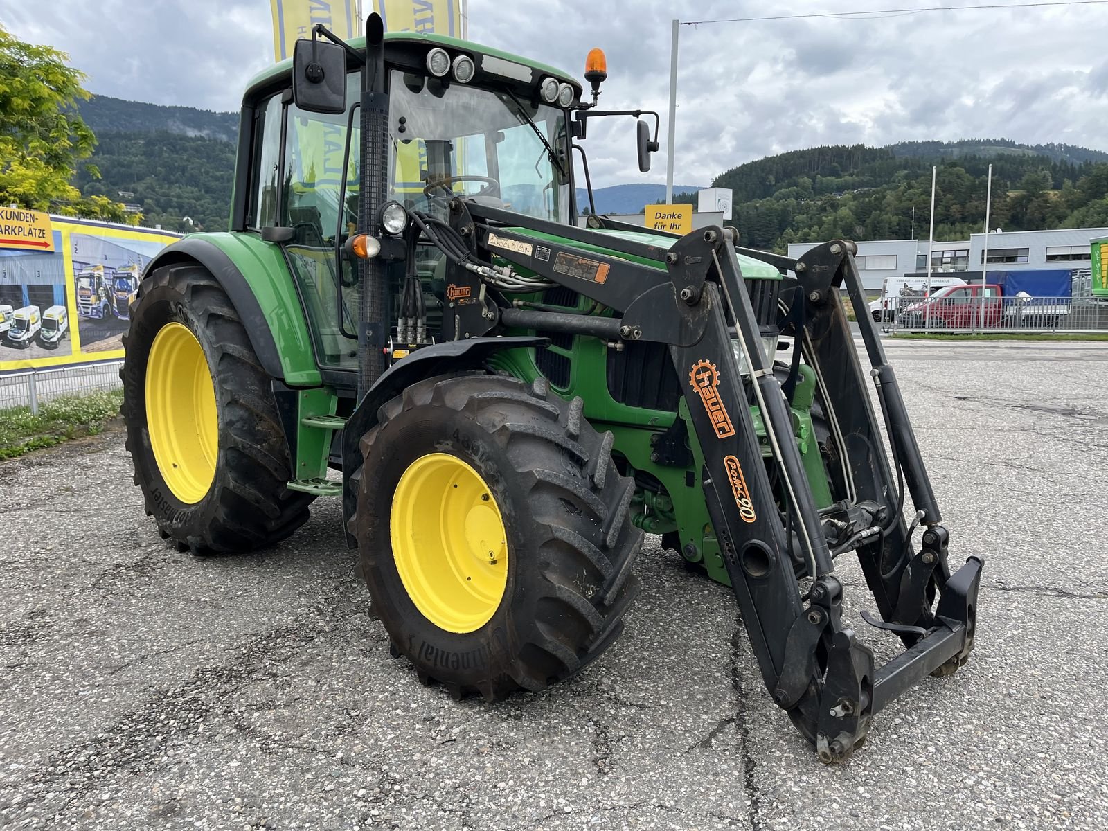 Traktor of the type John Deere 6230 Premium, Gebrauchtmaschine in Villach (Picture 3)