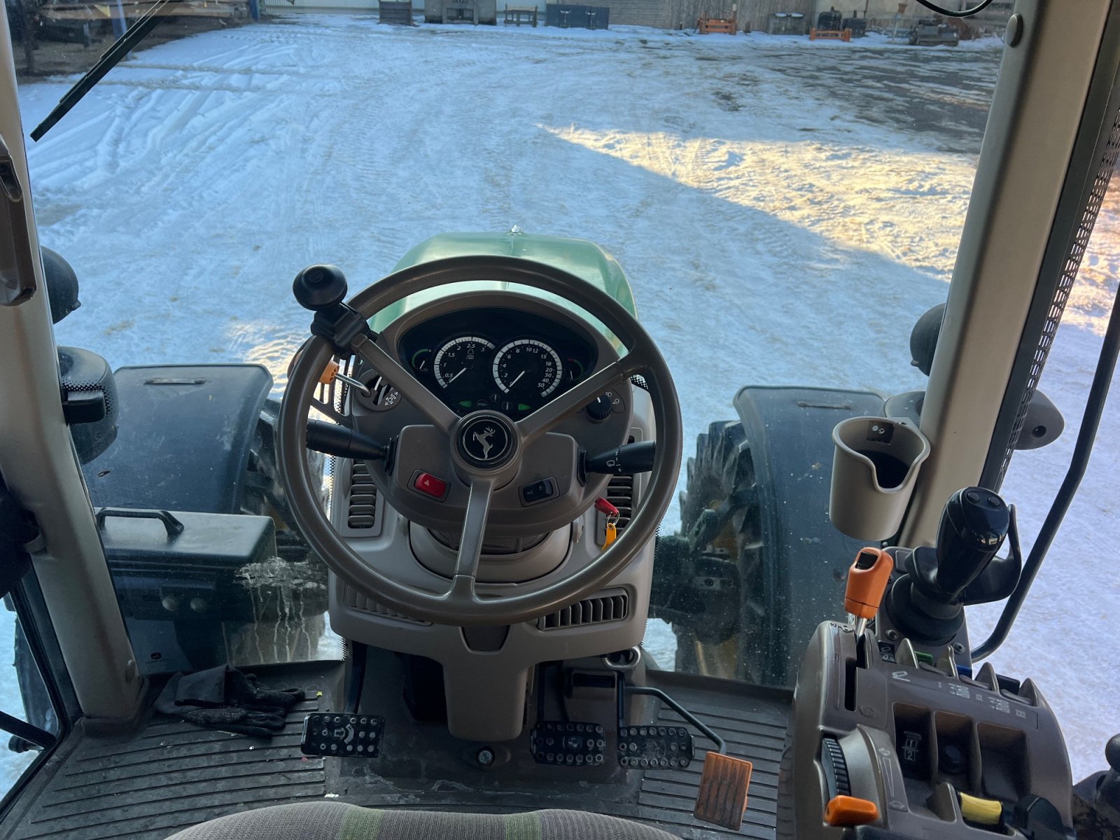 Traktor des Typs John Deere 6230 Premium, Gebrauchtmaschine in Fritzens (Bild 3)