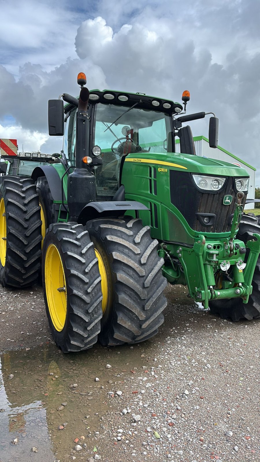 Traktor типа John Deere 6230 R, Gebrauchtmaschine в Lohe-Rickelshof (Фотография 2)