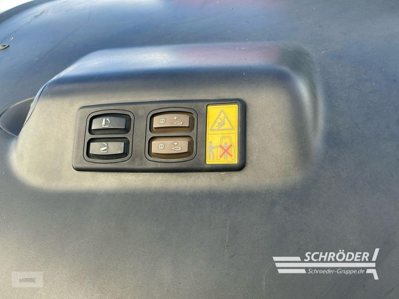 Traktor typu John Deere 6230 R, Gebrauchtmaschine v Westerstede (Obrázek 12)