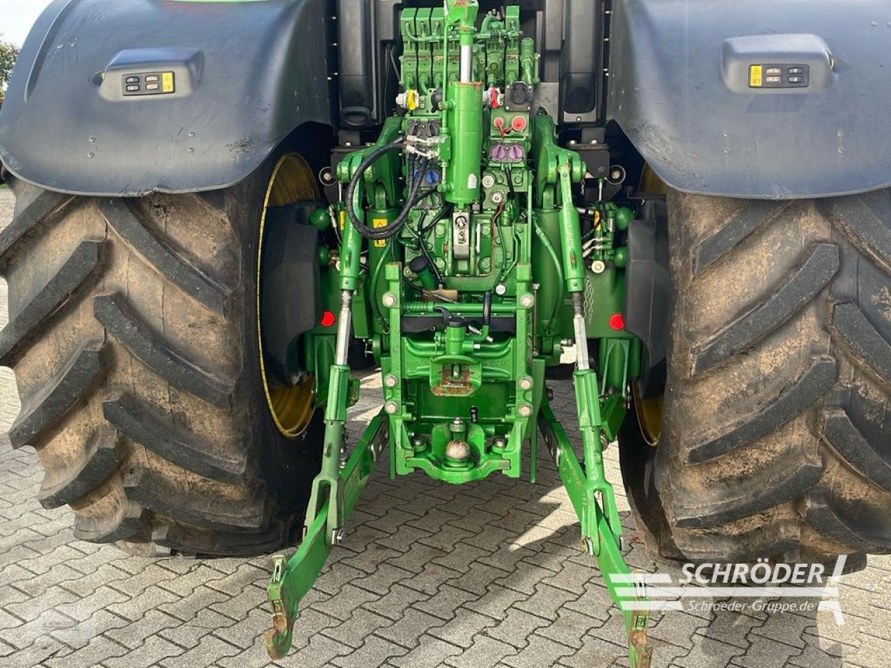 Traktor des Typs John Deere 6230 R, Gebrauchtmaschine in Westerstede (Bild 9)
