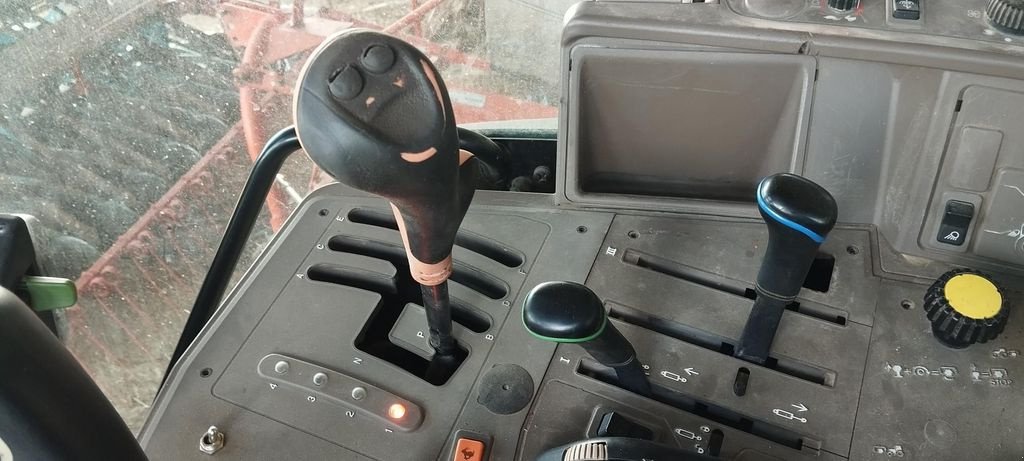 Traktor typu John Deere 6230 STD, Gebrauchtmaschine w Calmont (Zdjęcie 11)