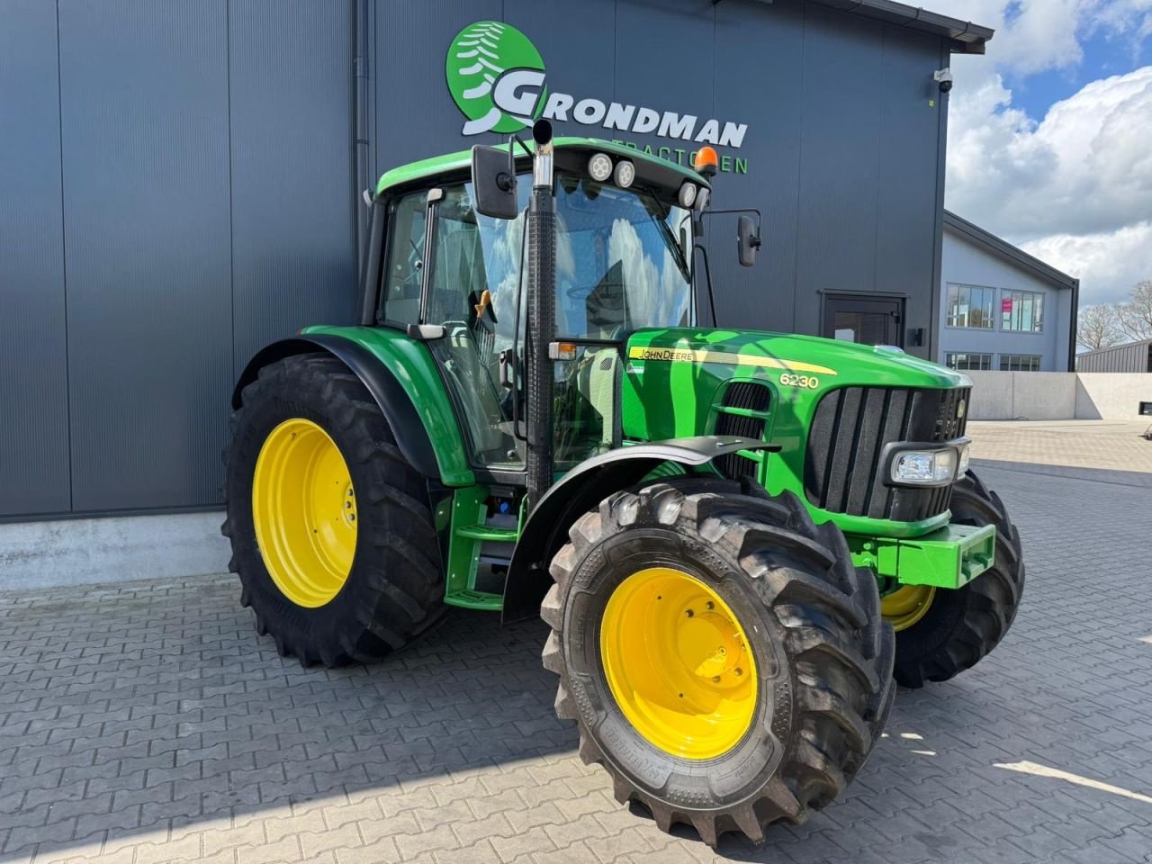 Traktor of the type John Deere 6230, Gebrauchtmaschine in Daarle (Picture 4)