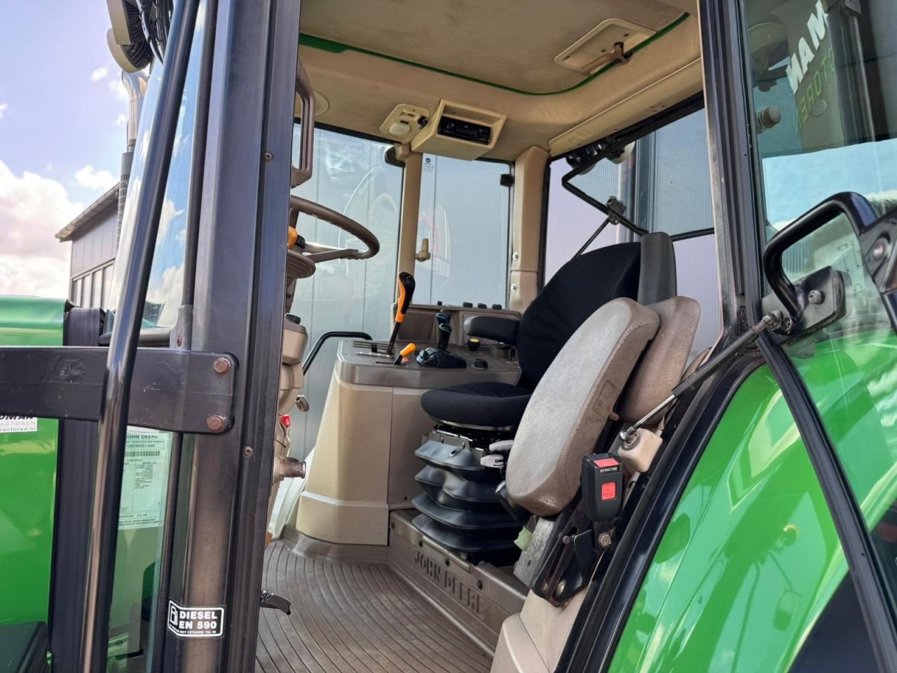 Traktor of the type John Deere 6230, Gebrauchtmaschine in Daarle (Picture 8)