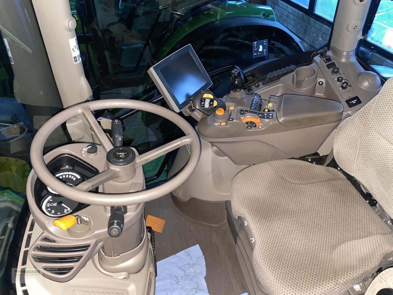 Traktor типа John Deere 6230R  AP50, Gebrauchtmaschine в Bad Wildungen - Wega (Фотография 4)