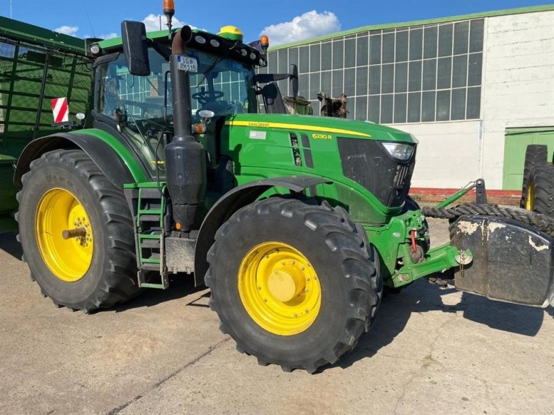 Traktor del tipo John Deere 6230R Premium Edition m Frontlift GPS Starfire 6000. Command Pro arm. Front PTO. JD link Connect. Premium aktivering. Sektionskontrol., Gebrauchtmaschine In Kolding (Immagine 1)