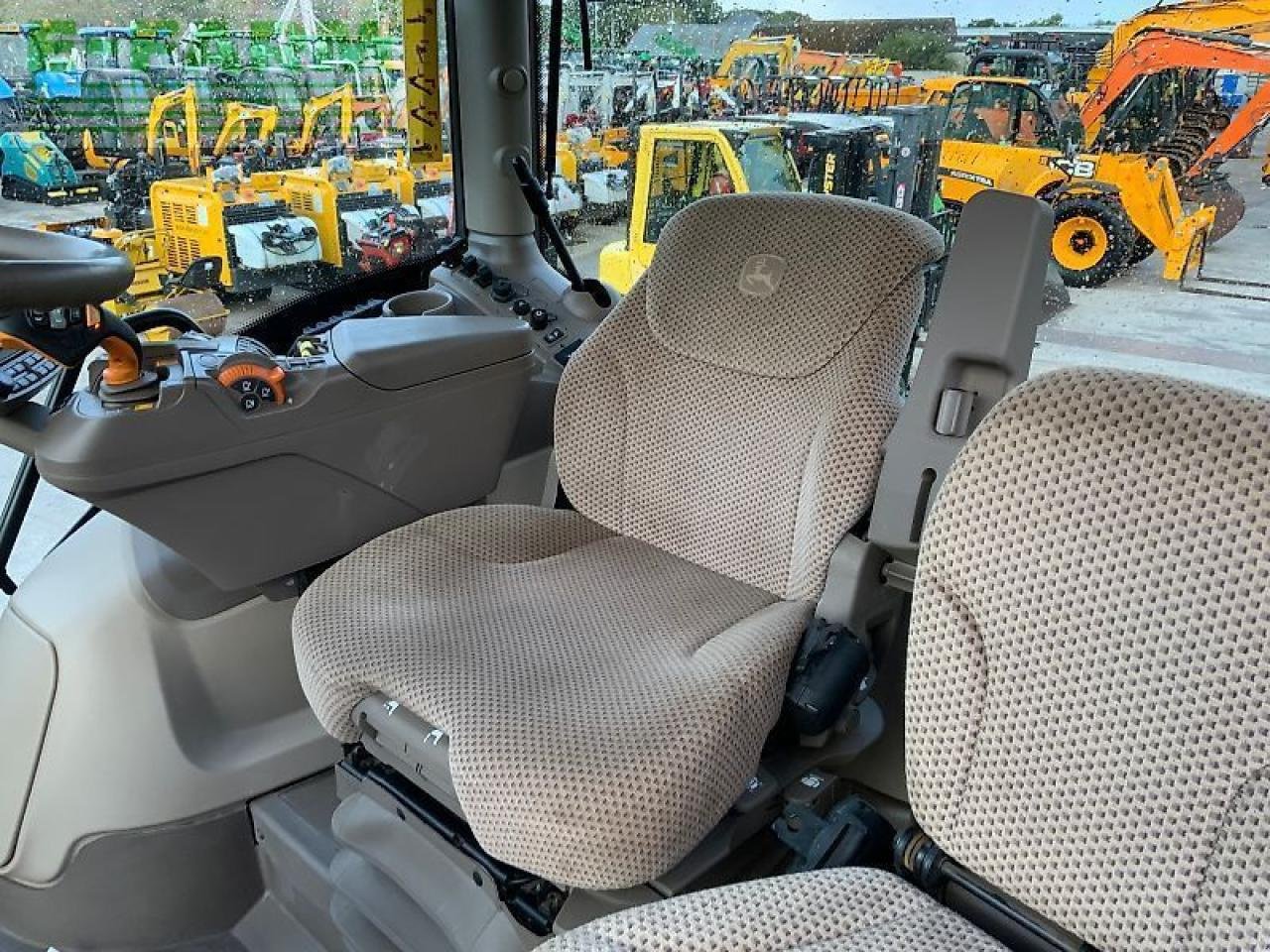 Traktor typu John Deere 6230r tractor (st24280), Gebrauchtmaschine v SHAFTESBURY (Obrázek 21)