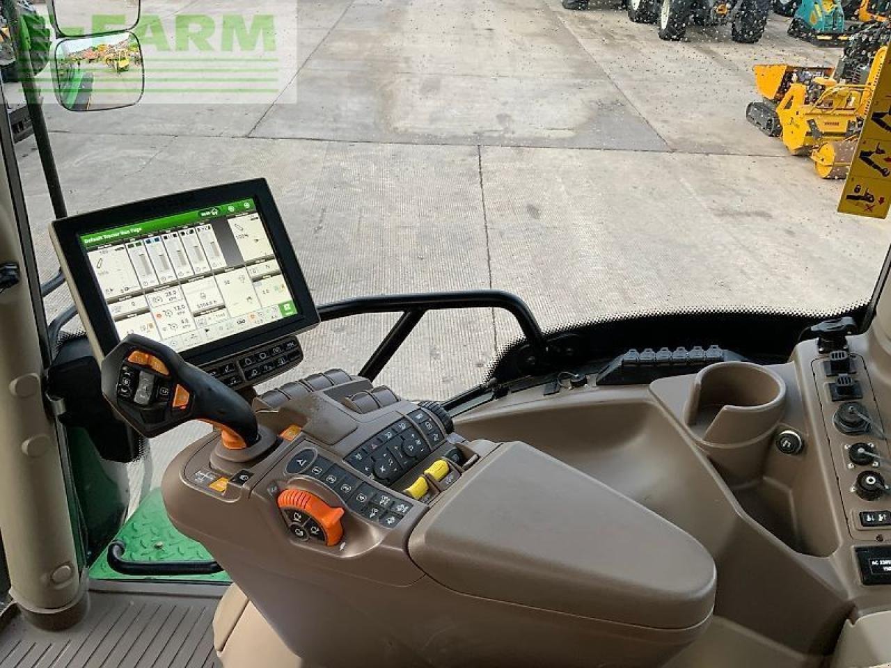 Traktor typu John Deere 6230r tractor (st24280), Gebrauchtmaschine v SHAFTESBURY (Obrázek 28)