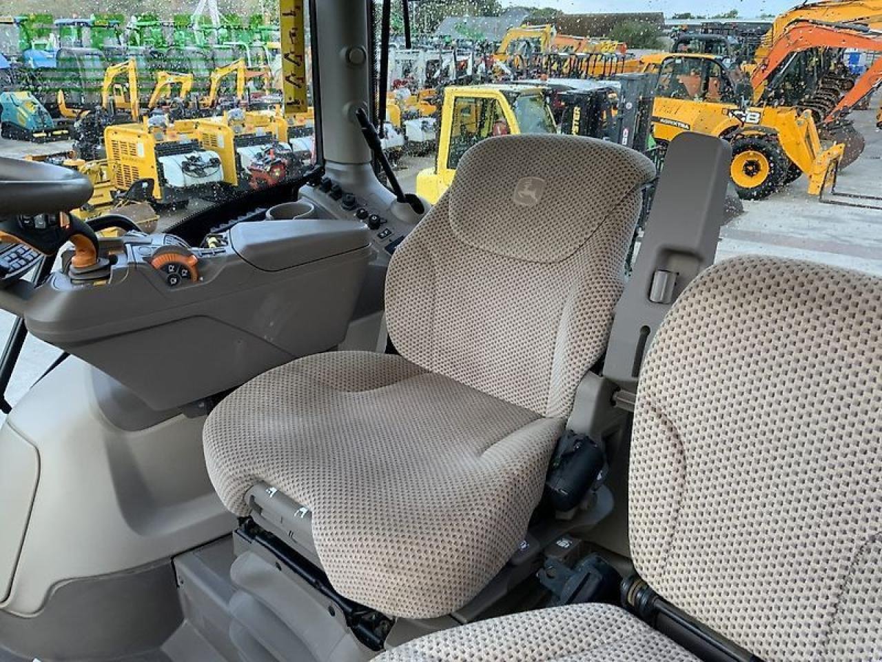 Traktor typu John Deere 6230r tractor (st24280), Gebrauchtmaschine v SHAFTESBURY (Obrázok 21)