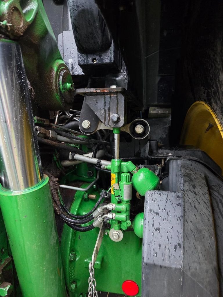 Traktor tip John Deere 6230R, Gebrauchtmaschine in HAMBYE (Poză 9)