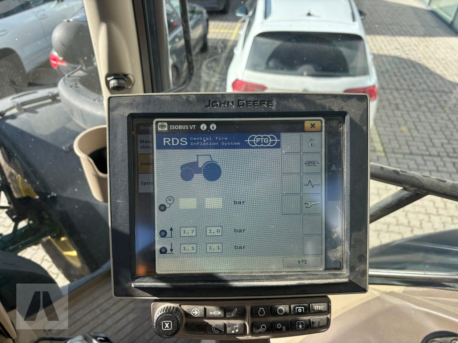 Traktor typu John Deere 6230R, Gebrauchtmaschine v Langweid am Lech (Obrázek 8)