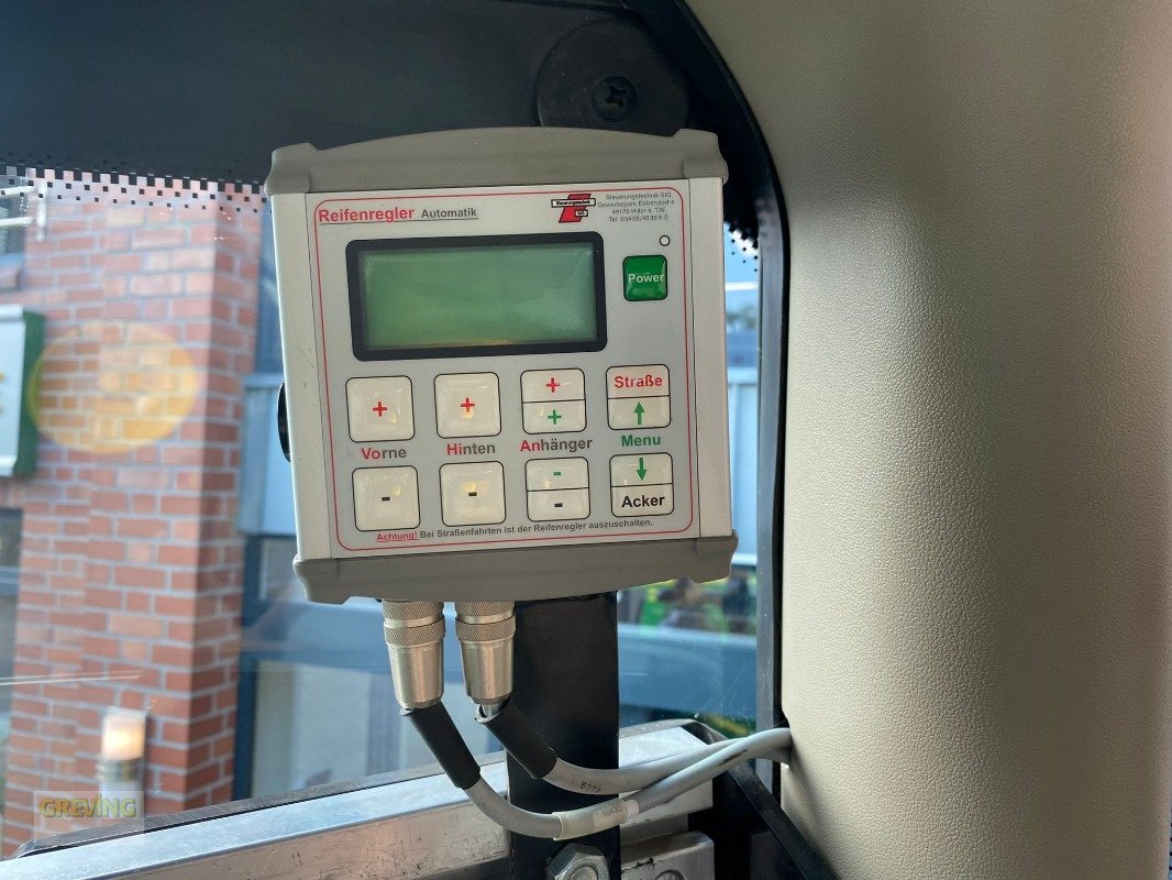 Traktor of the type John Deere 6230R, Gebrauchtmaschine in Ahaus (Picture 15)