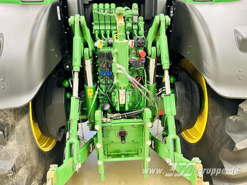 Traktor от тип John Deere 6230R, Gebrauchtmaschine в Sülzetal OT Altenweddingen (Снимка 8)