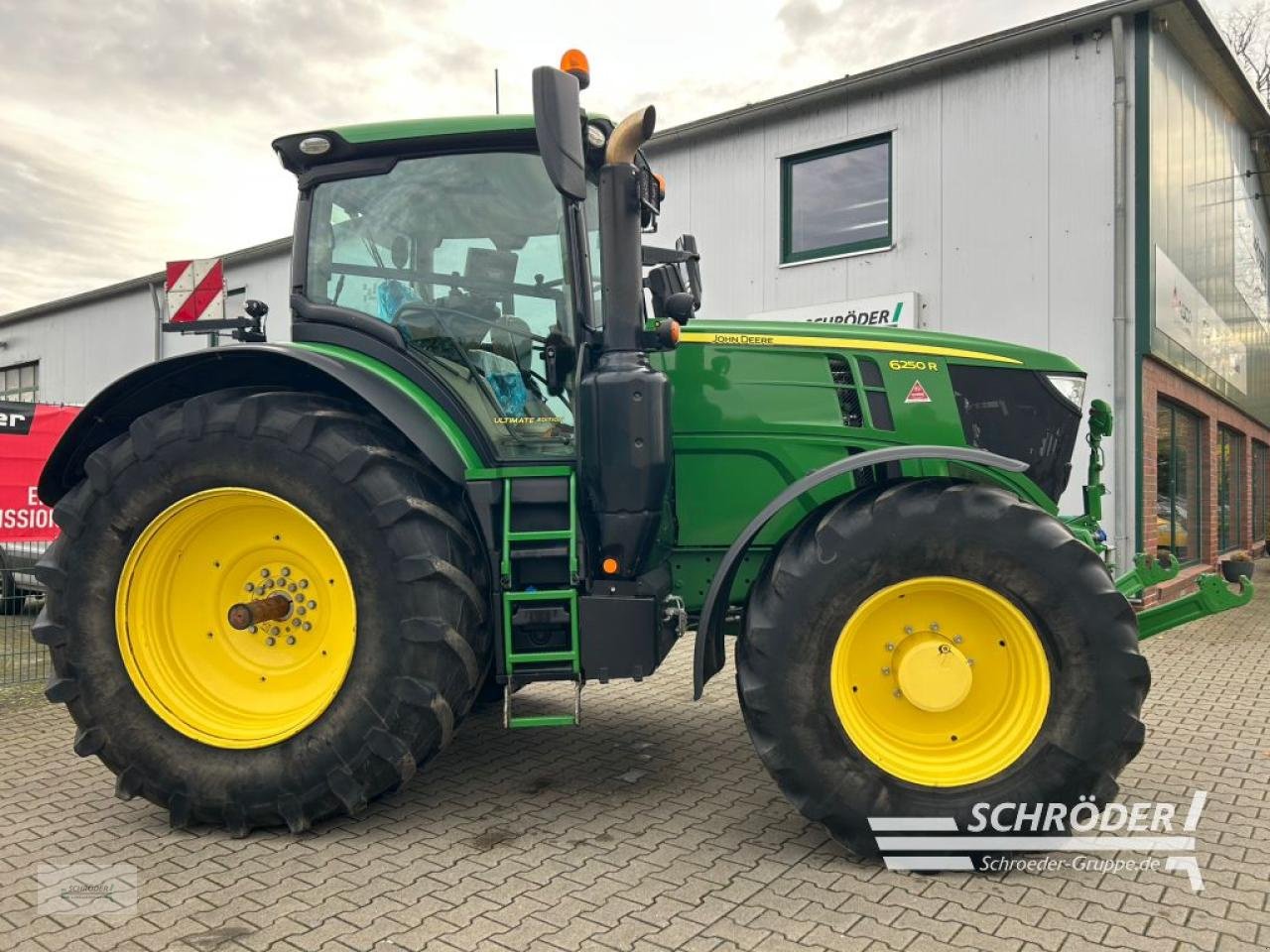 Traktor tipa John Deere 6250 R ULTIMATE, Gebrauchtmaschine u Wildeshausen (Slika 4)