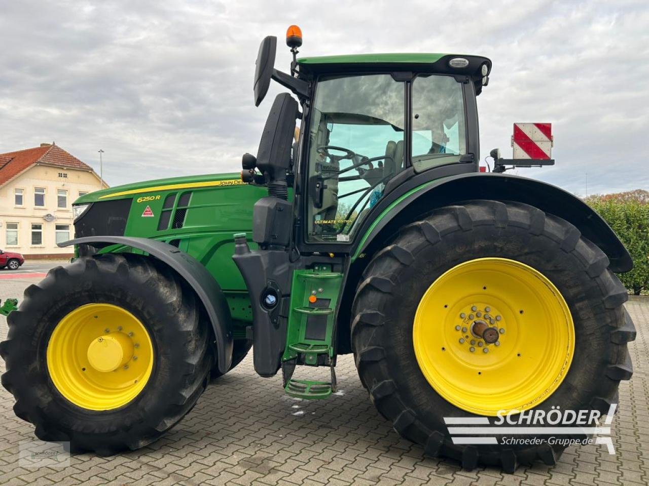 Traktor tipa John Deere 6250 R ULTIMATE, Gebrauchtmaschine u Wildeshausen (Slika 9)