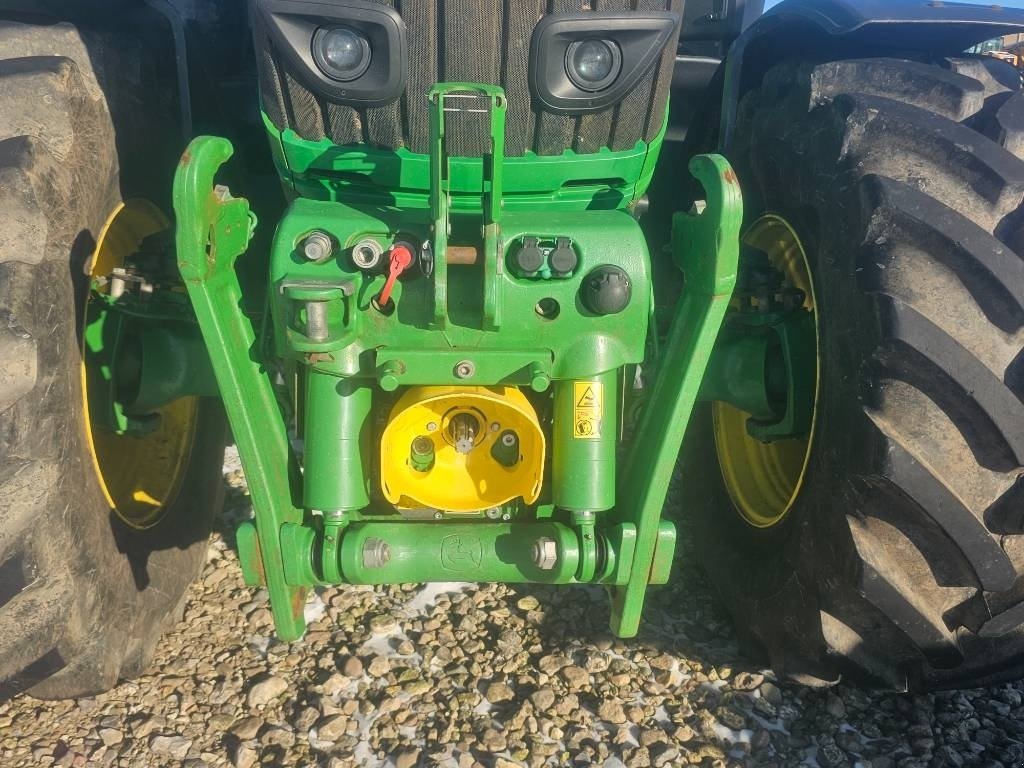 Traktor tipa John Deere 6250 R, Gebrauchtmaschine u Ringe (Slika 3)