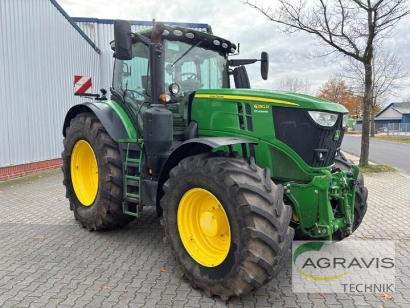 Traktor типа John Deere 6250 R, Gebrauchtmaschine в Meppen (Фотография 2)