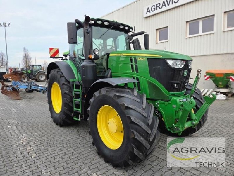 Traktor от тип John Deere 6250 R, Gebrauchtmaschine в Calbe / Saale (Снимка 8)