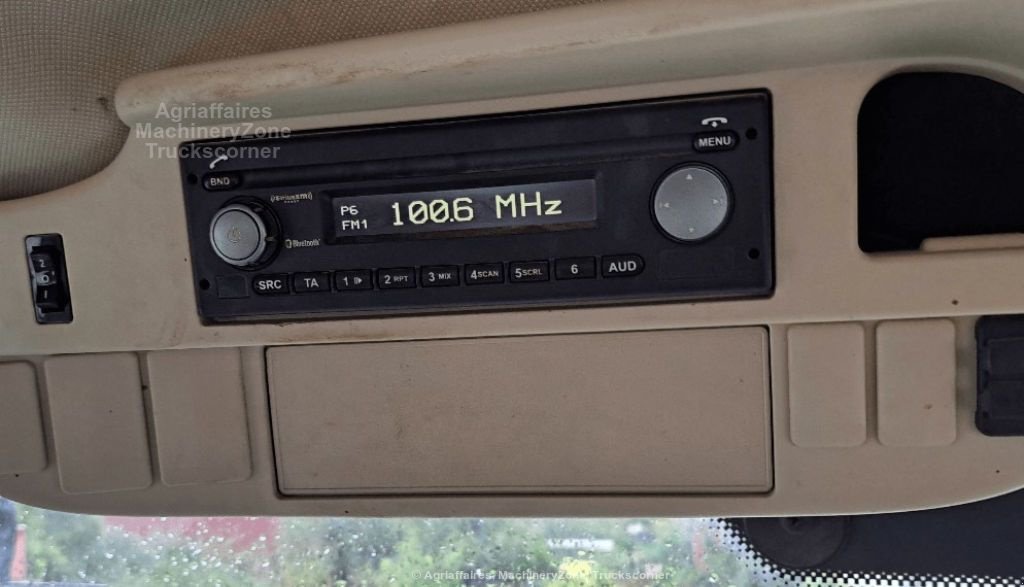 Traktor a típus John Deere 6250 R, Gebrauchtmaschine ekkor: azerailles (Kép 11)