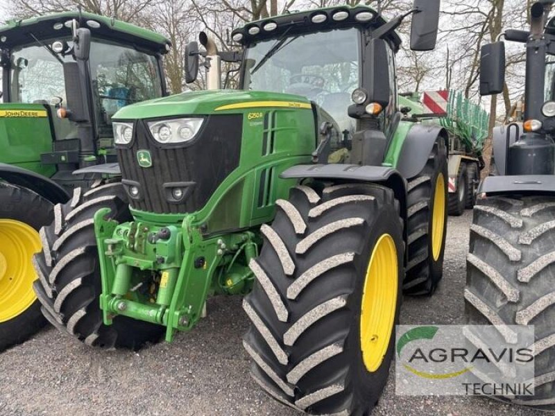 Traktor от тип John Deere 6250 R, Gebrauchtmaschine в Meppen-Versen (Снимка 1)