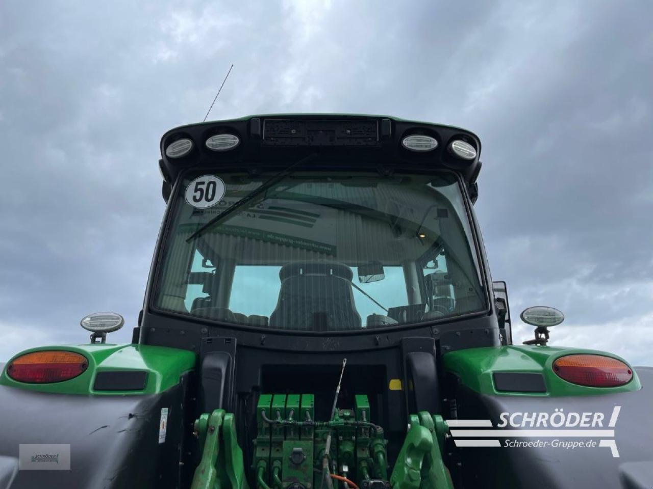 Traktor of the type John Deere 6250 R, Gebrauchtmaschine in Wildeshausen (Picture 17)