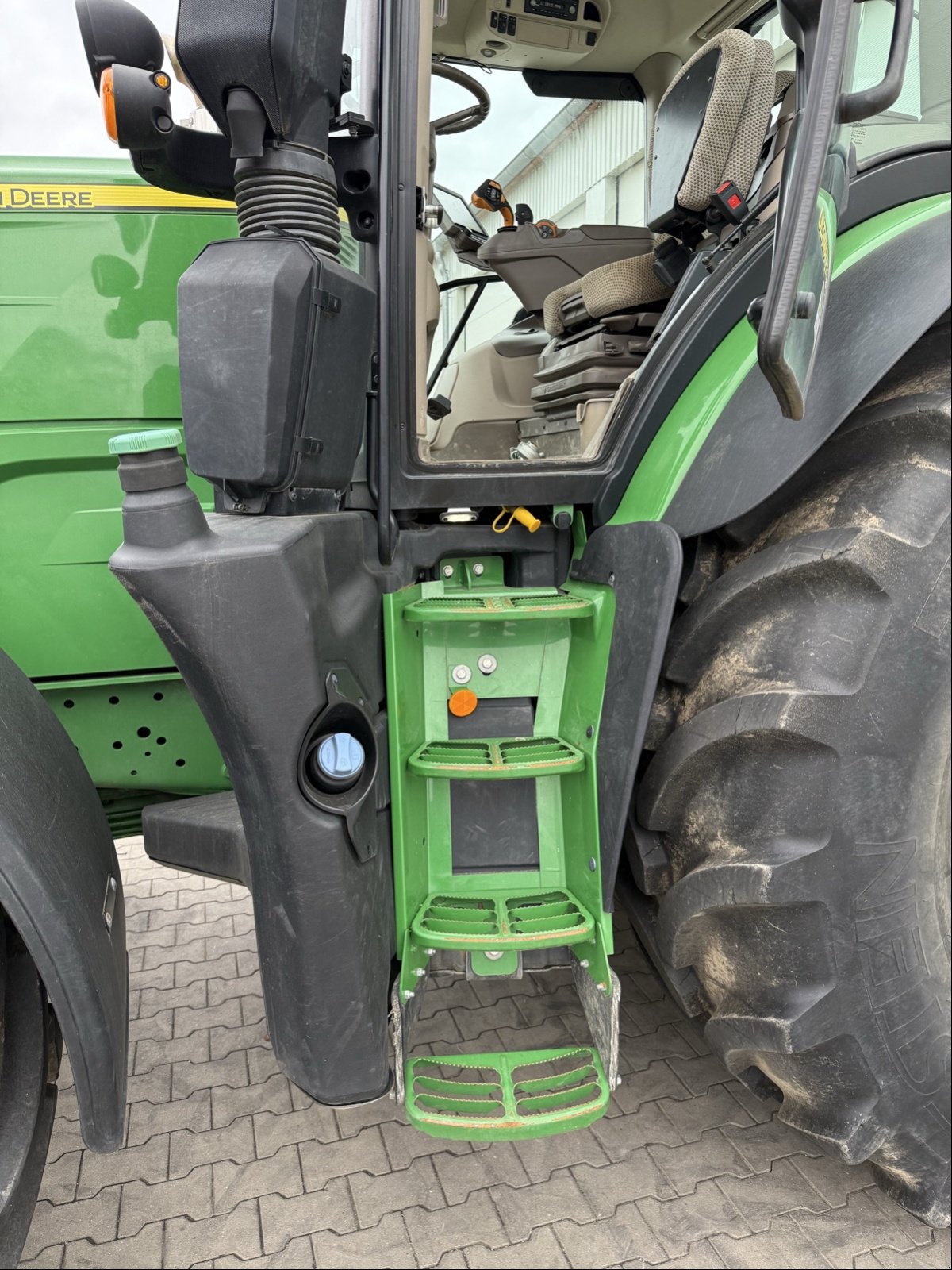 Traktor za tip John Deere 6250 R, Gebrauchtmaschine u Bad Oldesloe (Slika 3)
