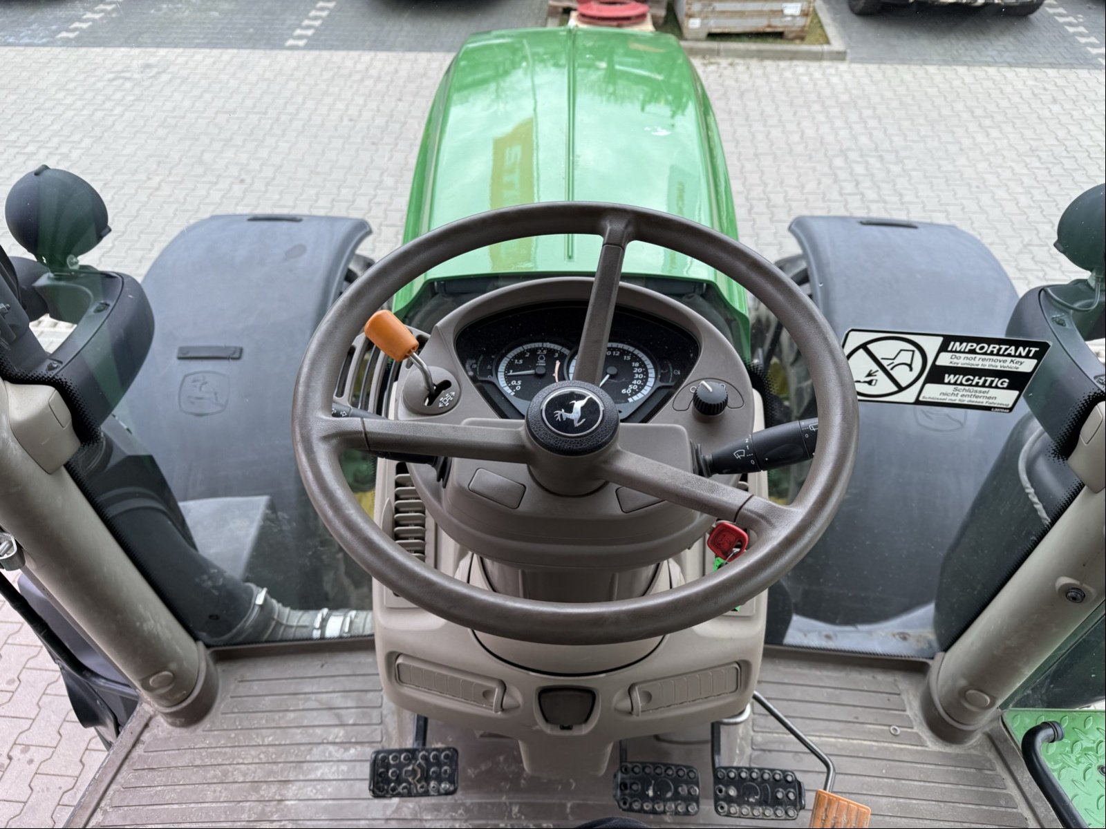 Traktor des Typs John Deere 6250 R, Gebrauchtmaschine in Bad Oldesloe (Bild 15)