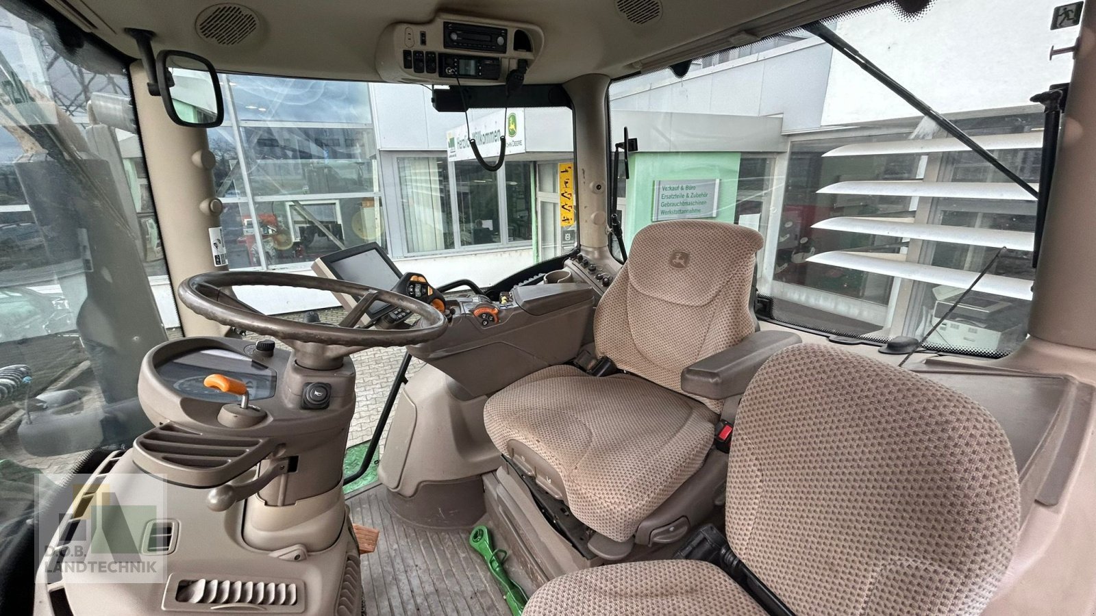 Traktor typu John Deere 6250R 6250 R, Gebrauchtmaschine v Regensburg (Obrázek 15)