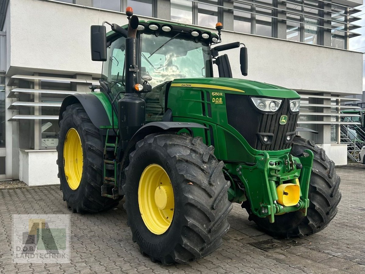 Traktor typu John Deere 6250R 6250 R, Gebrauchtmaschine v Regensburg (Obrázek 24)