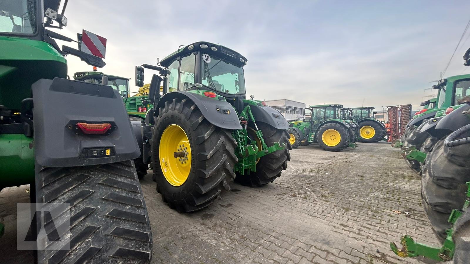 Traktor des Typs John Deere 6250R 6250 R, Gebrauchtmaschine in Regensburg (Bild 5)