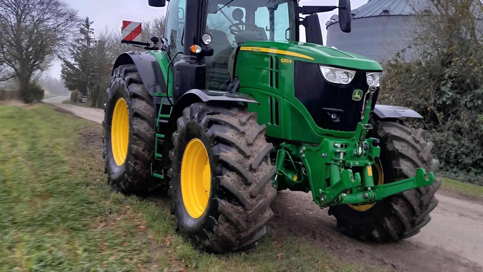 Traktor za tip John Deere 6250R 6250R, Gebrauchtmaschine u Horslunde (Slika 1)