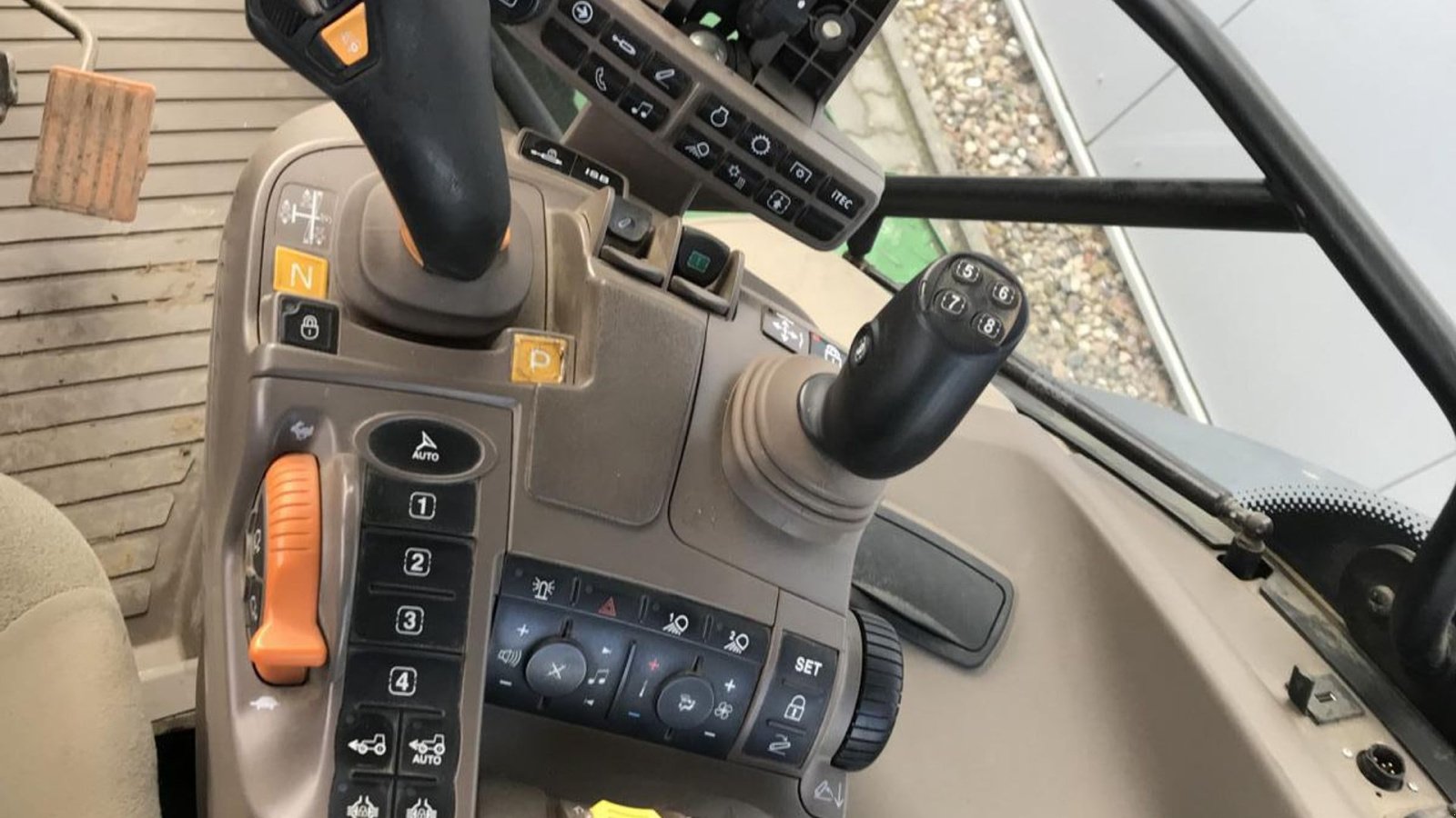 Traktor a típus John Deere 6250R Command Arm., Gebrauchtmaschine ekkor: Kolding (Kép 4)