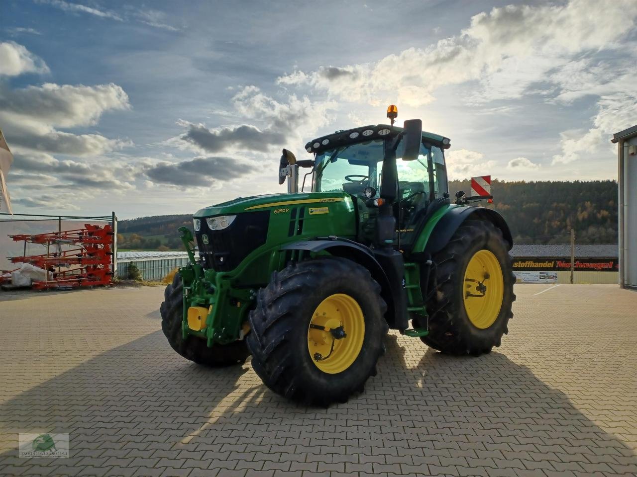 Traktor типа John Deere 6250R - Command PRO, Reifendruckregelanlage, Neumaschine в Wasungen (Фотография 1)