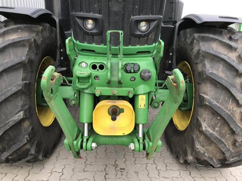 Traktor от тип John Deere 6250R m/Frontlift og Front-PTO Front PTO. Front lift. Ultimate Edition. AutoPowr. Auto Steer Ready. Command Arm. Vi har 9 stk 6250R til salg!!!, Gebrauchtmaschine в Kolding (Снимка 2)