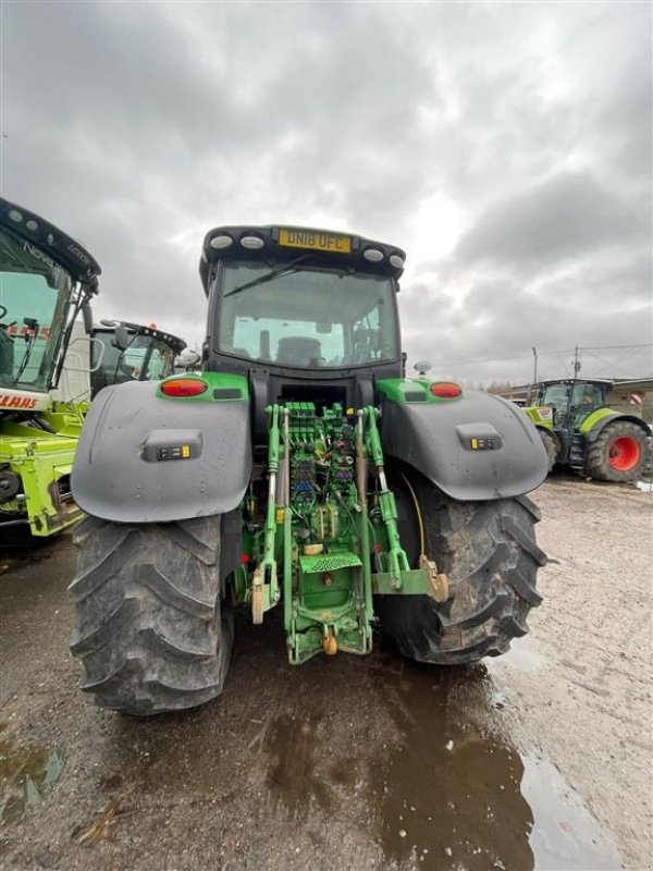 Traktor типа John Deere 6250R m/Frontlift og Front-PTO Udlejet. Front PTO og Front lift. Command Arm. Auto steer ready., Gebrauchtmaschine в Kolding (Фотография 4)