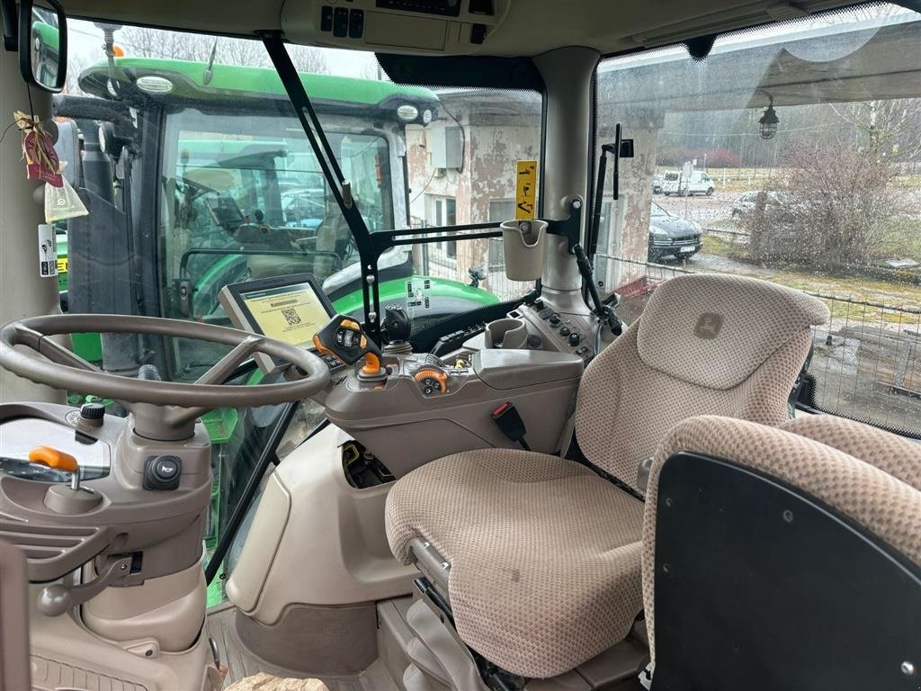 Traktor типа John Deere 6250R m/Frontlift og Front-PTO Udlejet. Front PTO og Front lift. Command Arm. Auto steer ready., Gebrauchtmaschine в Kolding (Фотография 9)