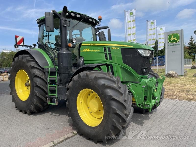 Traktor типа John Deere 6250R Premium, Gebrauchtmaschine в Sülzetal (Фотография 1)