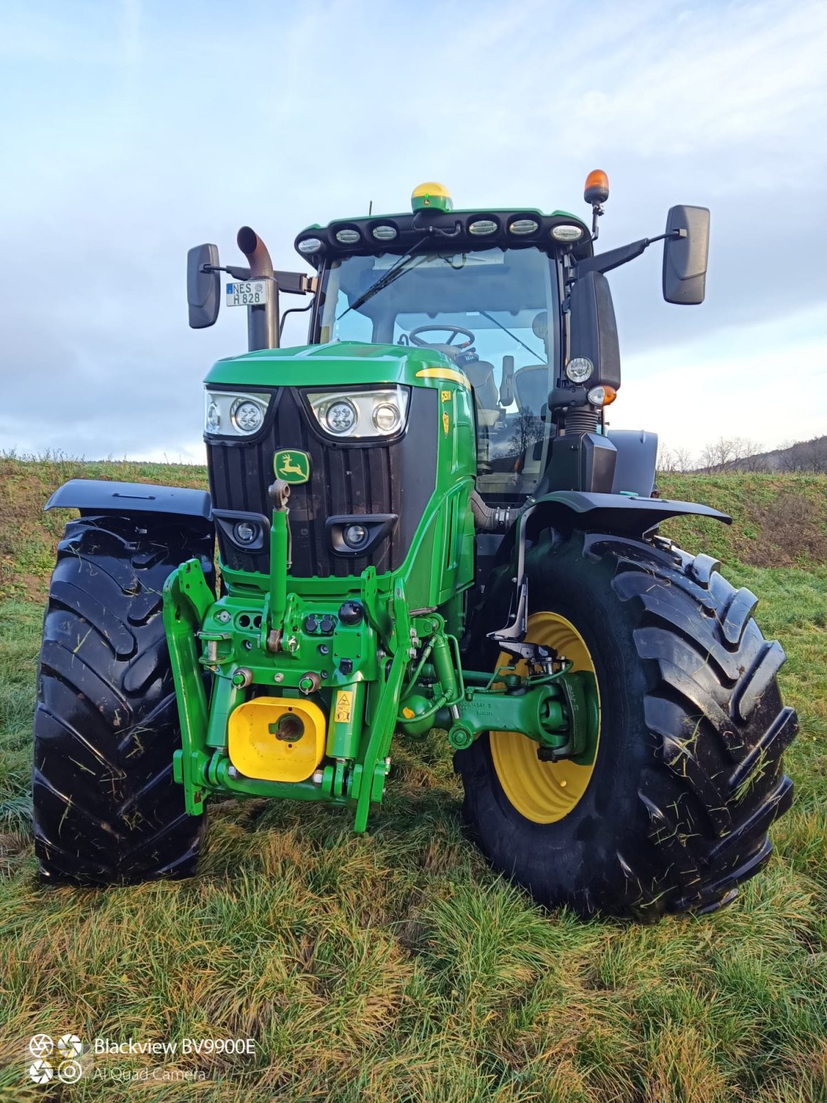 Traktor van het type John Deere 6250R Pro AutoTrac, Gebrauchtmaschine in Willanzheim (Foto 3)